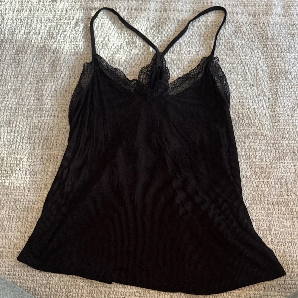 SHEIN Black Ribbed Knit Top